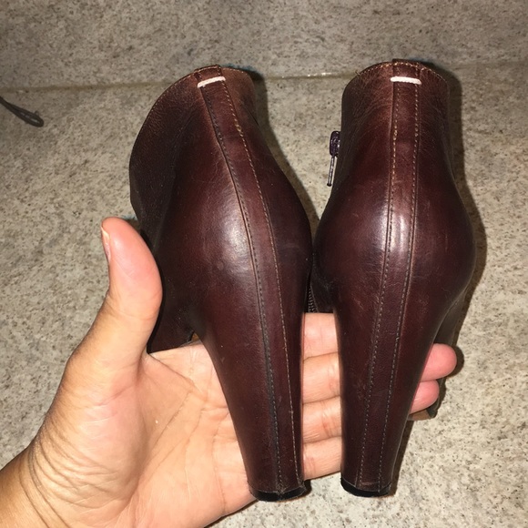 MAISON MARTIN MARGIELLA real leather made in Italy brown peep toe bootie… - Picture 5 of 11